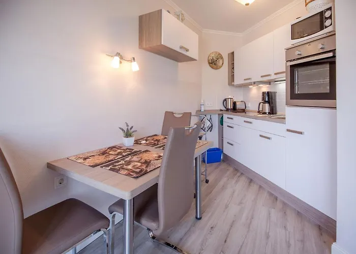 Duenenpark - Komfortplus Mit 1 Schlafzimmer Und Balkon Im Dachgeschoss 173 * Binz